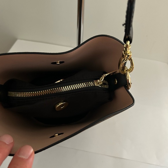 Mini shoulder bag - Picture 3 of 6